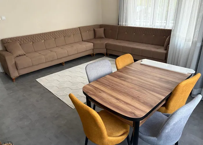 Adasuites Amasya Dializ Aile Apartmaninda 120 M2