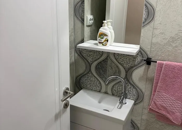 Adasuites Amasya Dializ Aile Apartmaninda 120 M2 Eskiomerler